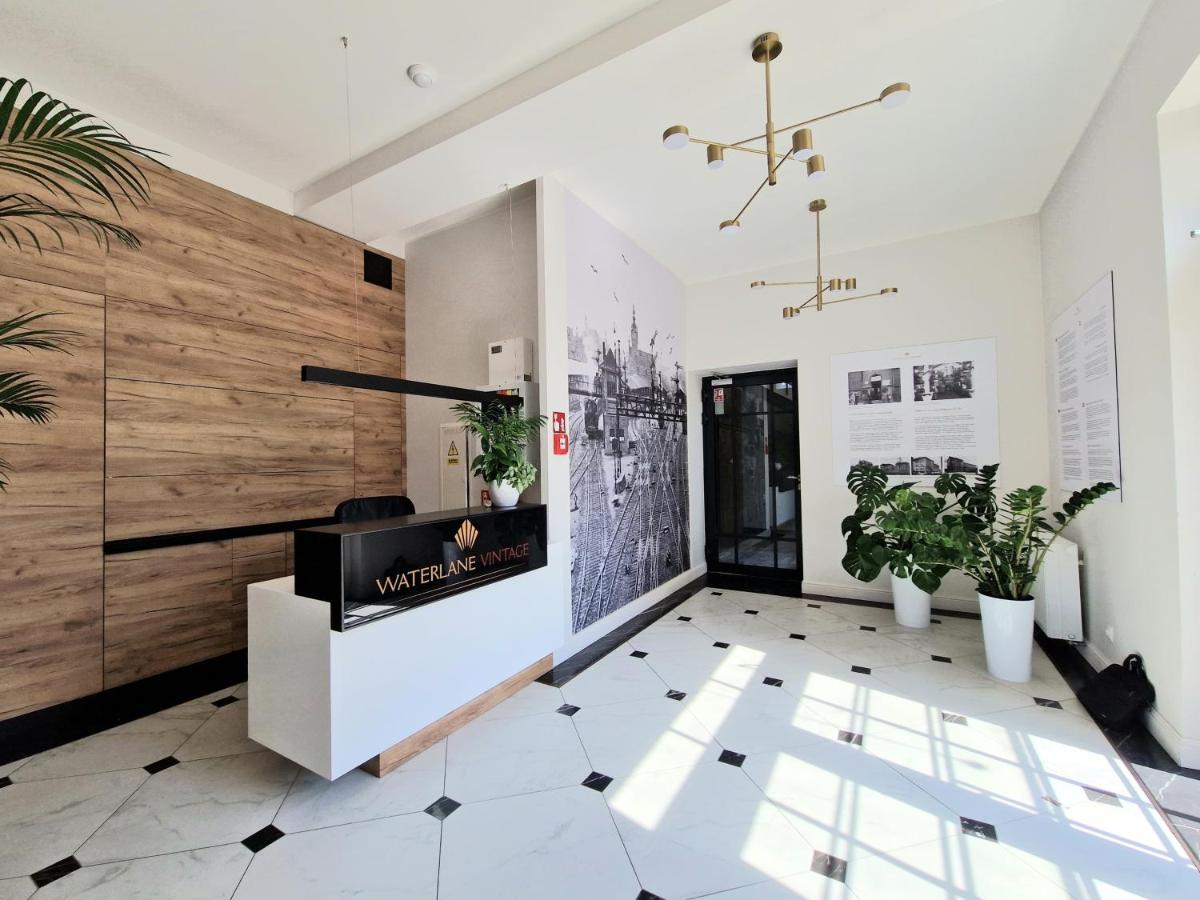 Live & Travel Apartments Waterlane Vintage グダニスク エクステリア 写真