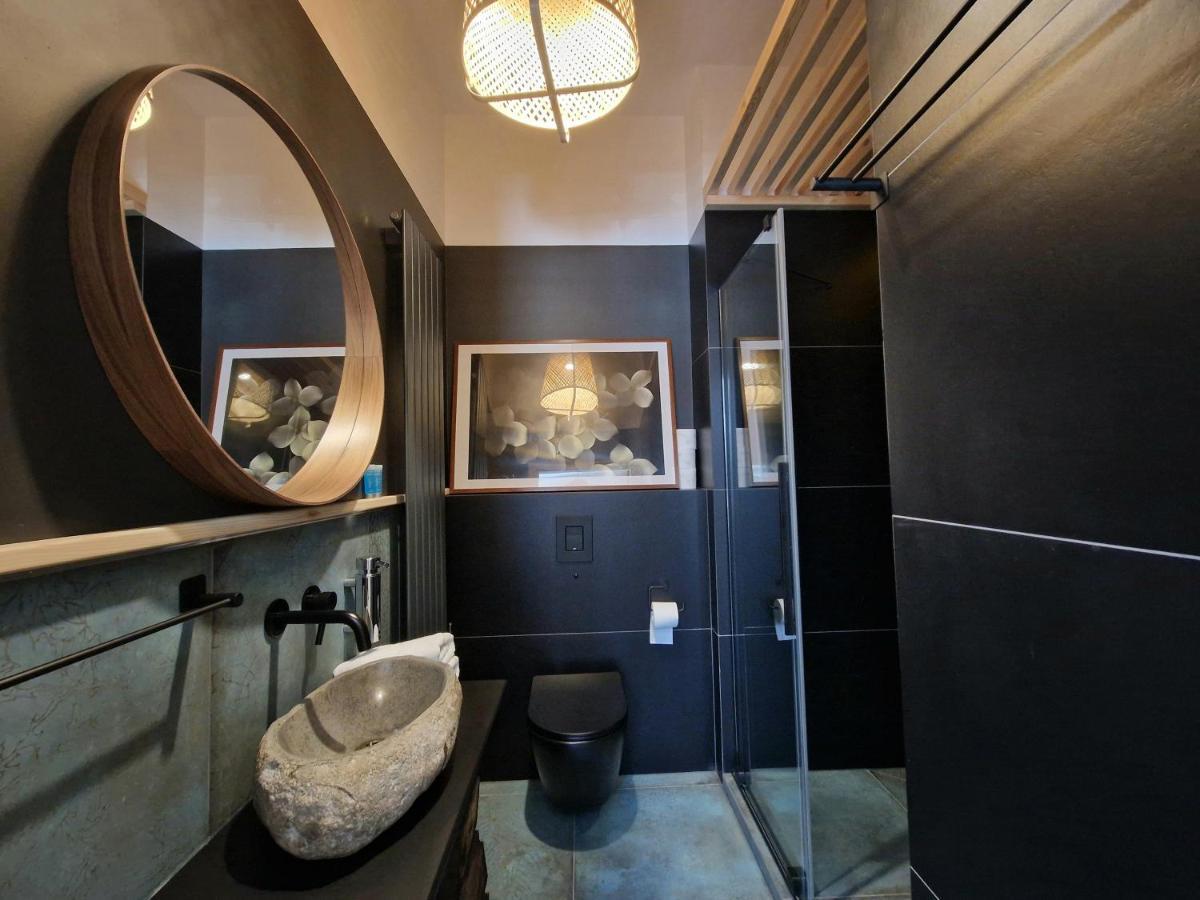 Live & Travel Apartments Waterlane Vintage グダニスク エクステリア 写真