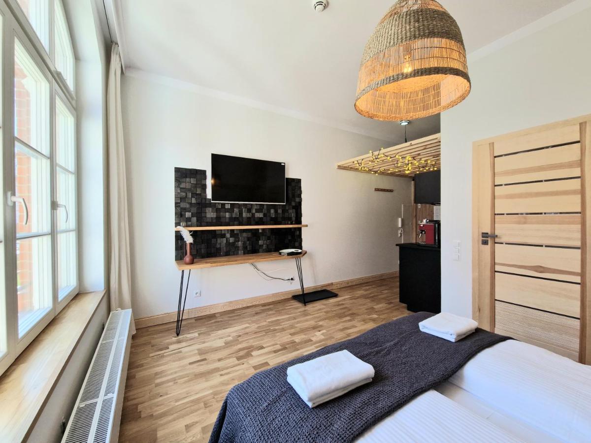 Live & Travel Apartments Waterlane Vintage グダニスク エクステリア 写真