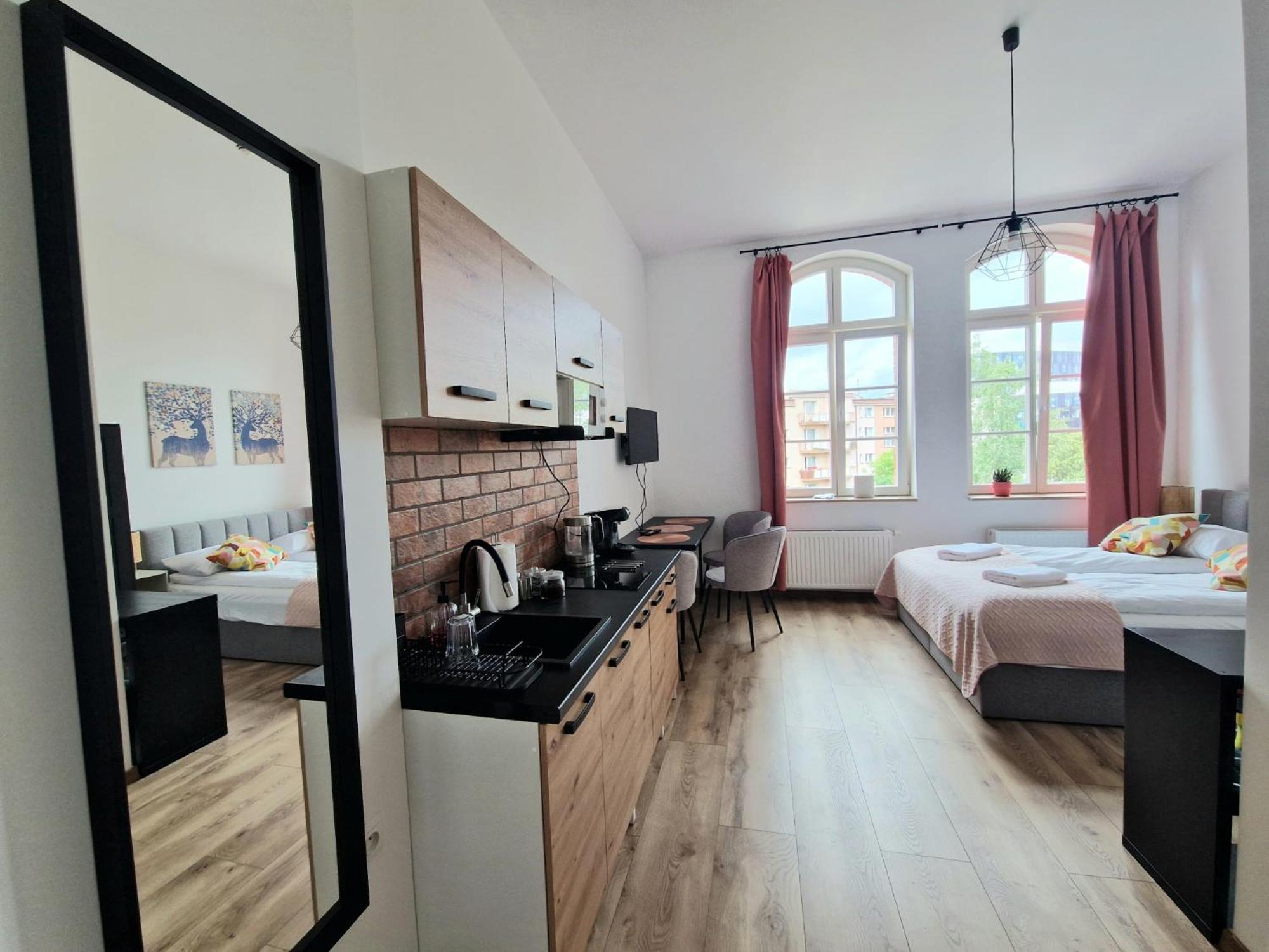 Live & Travel Apartments Waterlane Vintage グダニスク エクステリア 写真